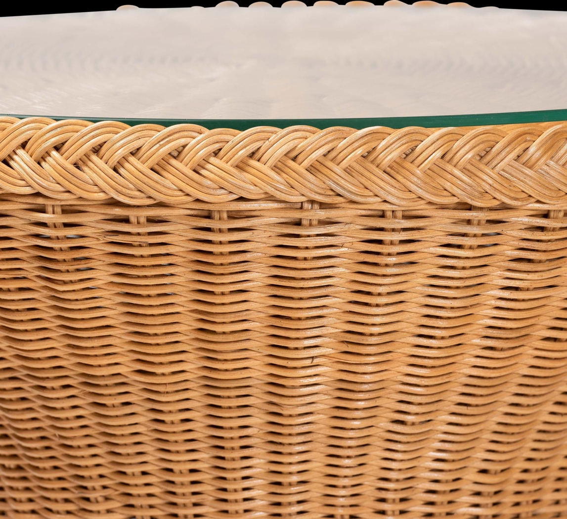 Duncanberry Brown End Table - Thumbnail - Image 3