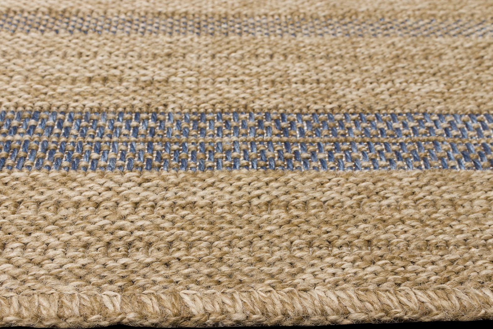 Dunhead Navy 5'3 x 7'3 Indoor/Outdoor Rug - Thumbnail - Image 4