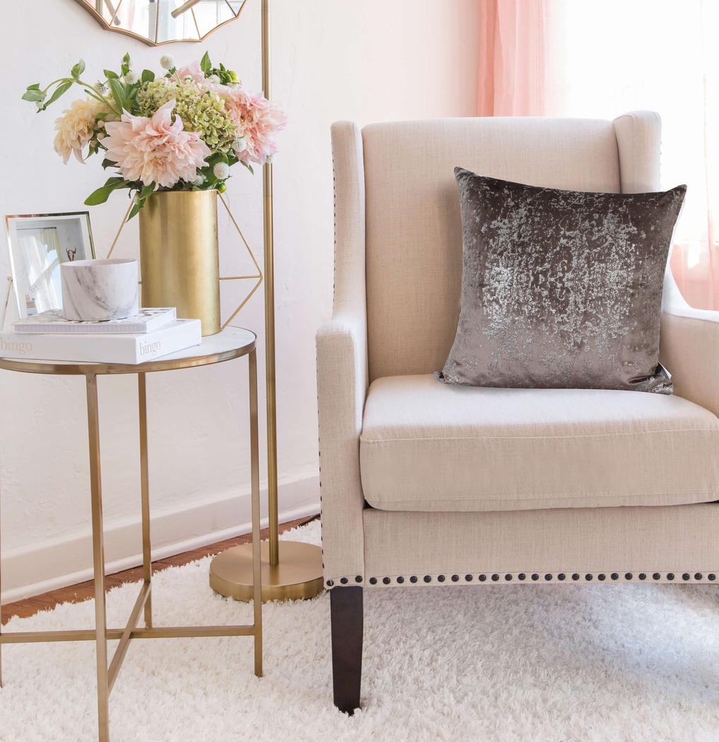 Dyal Gray Accent Pillow - Thumbnail - Image 6