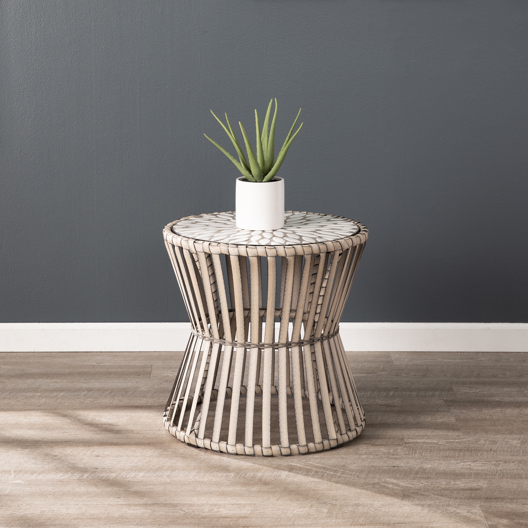 Eavie Gray Outdoor End Table - Thumbnail - Image 2