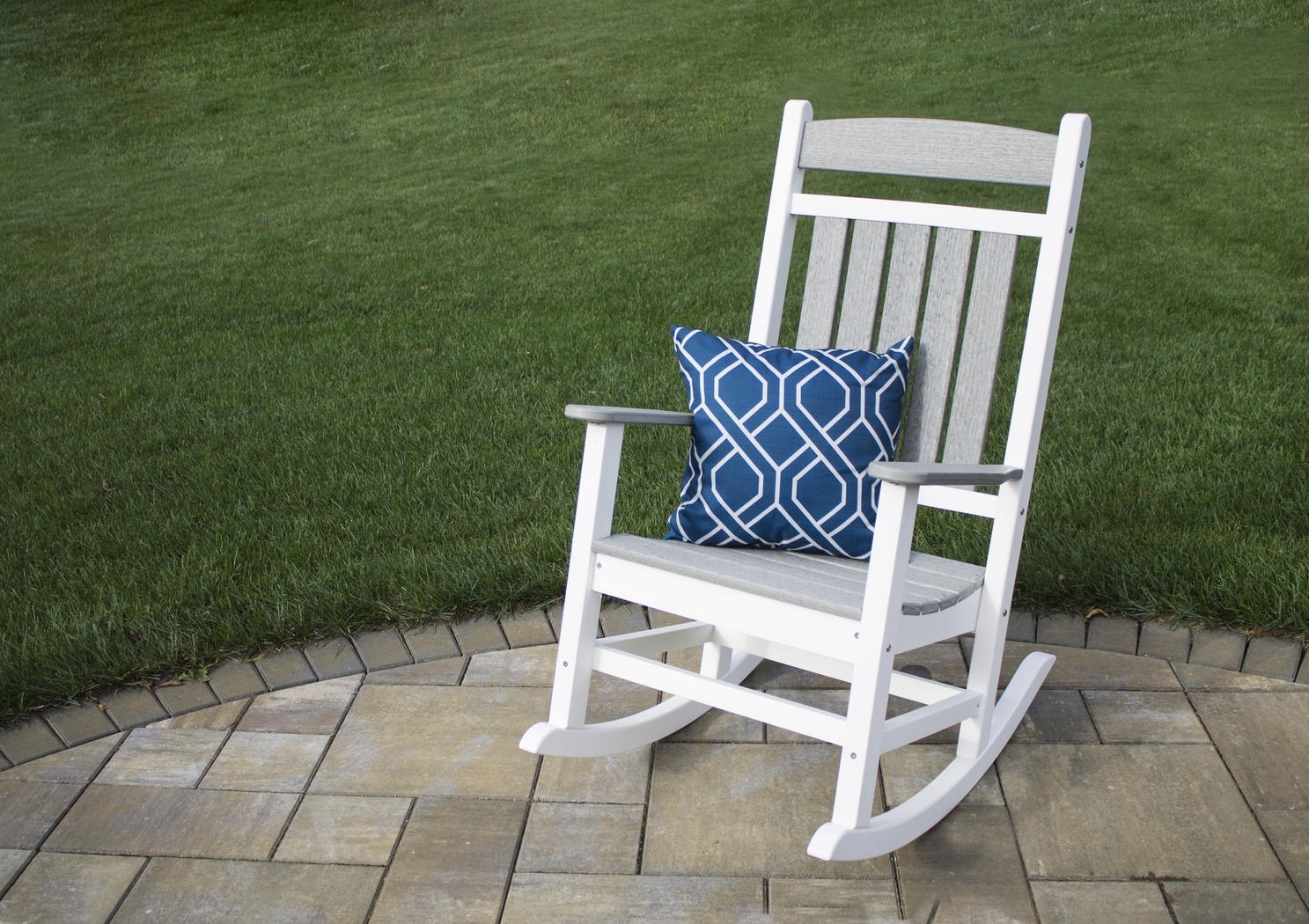 Edgarton Natural White and Granite Outdoor Rocker - Thumbnail - Image 3