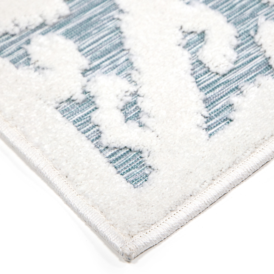 Edingale White/Blue 5'2 x 7'6 Rug - Thumbnail - Image 4