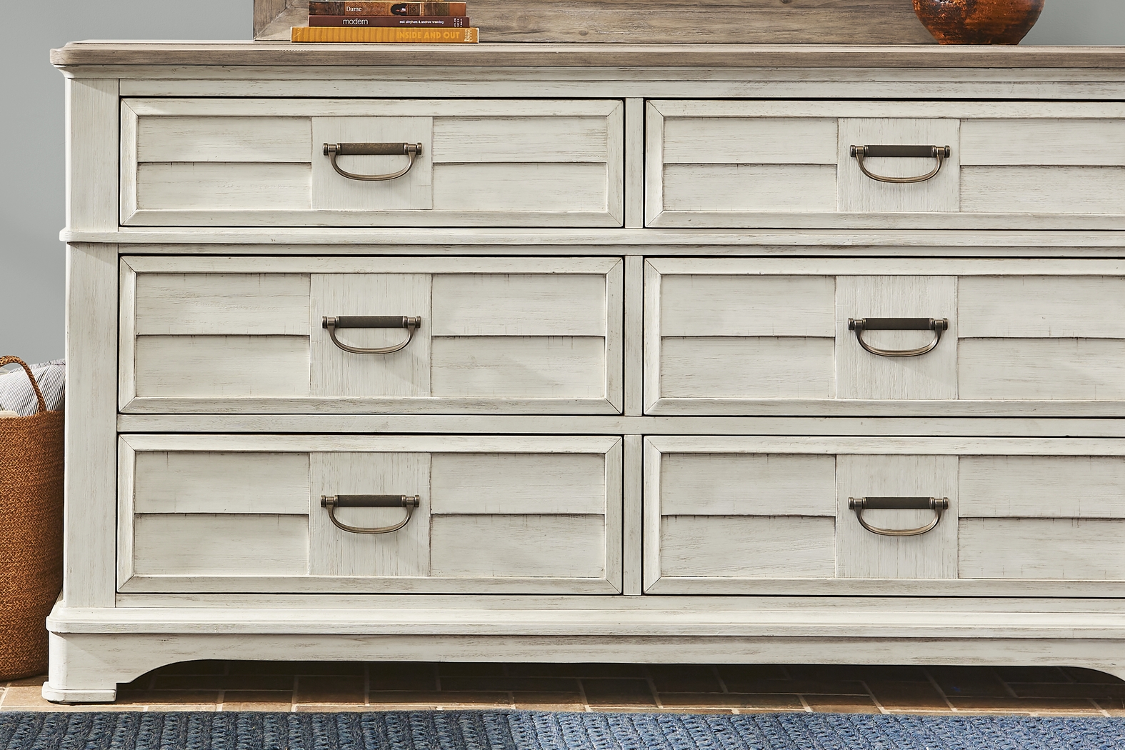 Edisto Bay White 5 Pc King Panel Bedroom - Thumbnail - Image 7