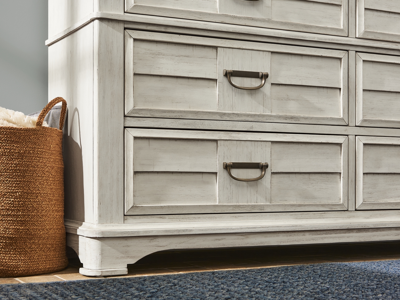 Edisto Bay White 5 Pc King Panel Bedroom - Thumbnail - Image 8