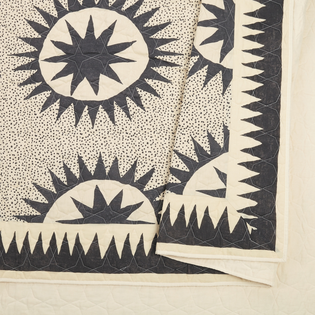 Edmarie Cream King 3 Pc Quilt Set - Thumbnail - Image 6