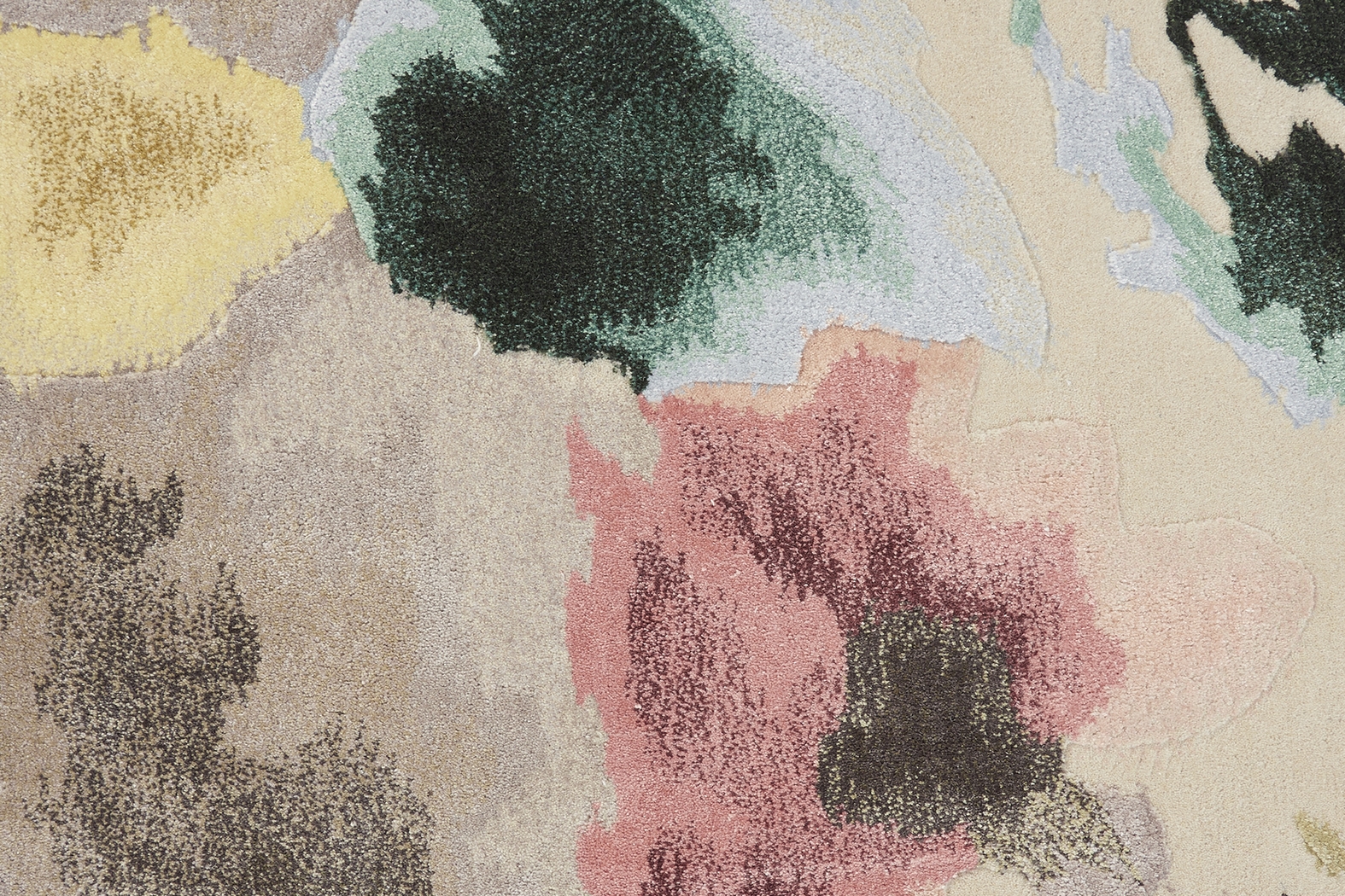 Eldonia Beige 5'6 x 7'5 Rug - Thumbnail - Image 2