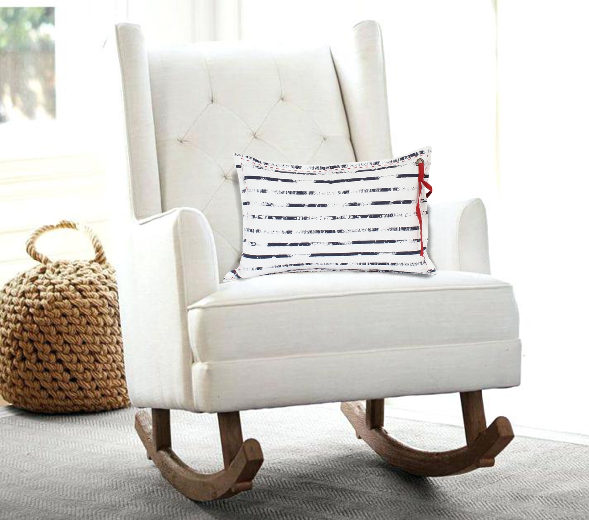 Elgine White Accent Pillow - Thumbnail - Image 6