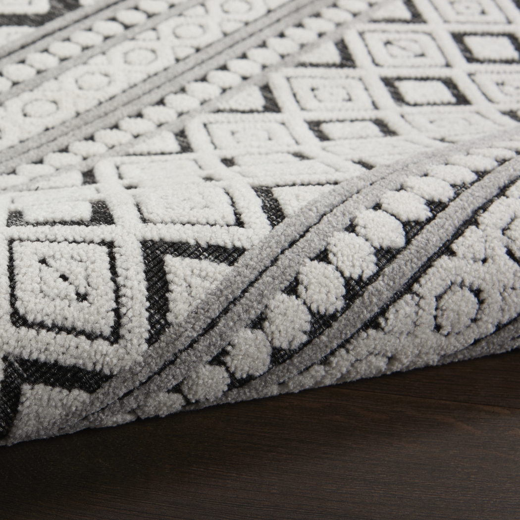 Elizardo Dark Gray 5' x 7' Indoor/Outdoor Rug - Thumbnail - Image 2