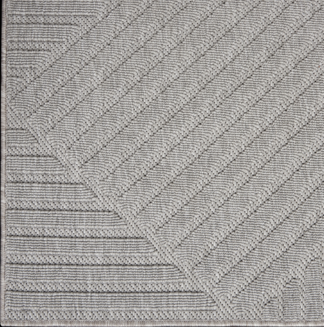 Elize Light Gray 5' x 7' Indoor/Outdoor Rug - Thumbnail - Image 3