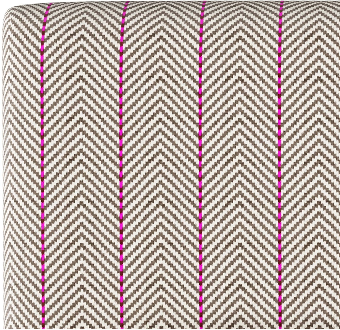Ellalynn II Fuchsia King Headboard - Thumbnail - Image 3