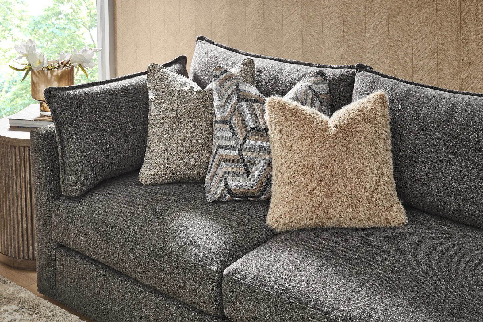Ellington Black 2 Pc Sectional - Thumbnail - Image 5