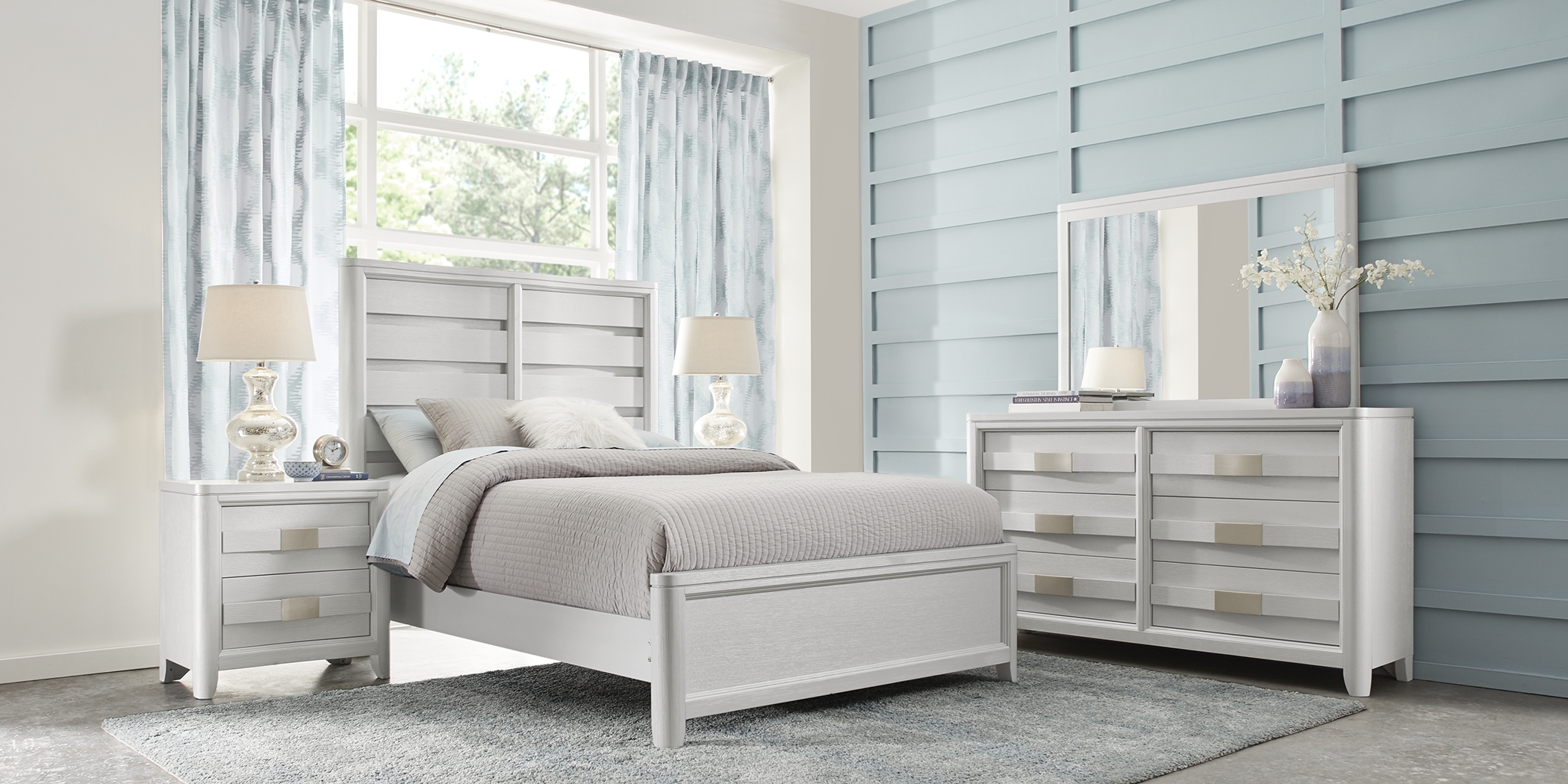 Elliot Park Platinum 7 Pc Queen Panel Bedroom - Thumbnail - Image 2