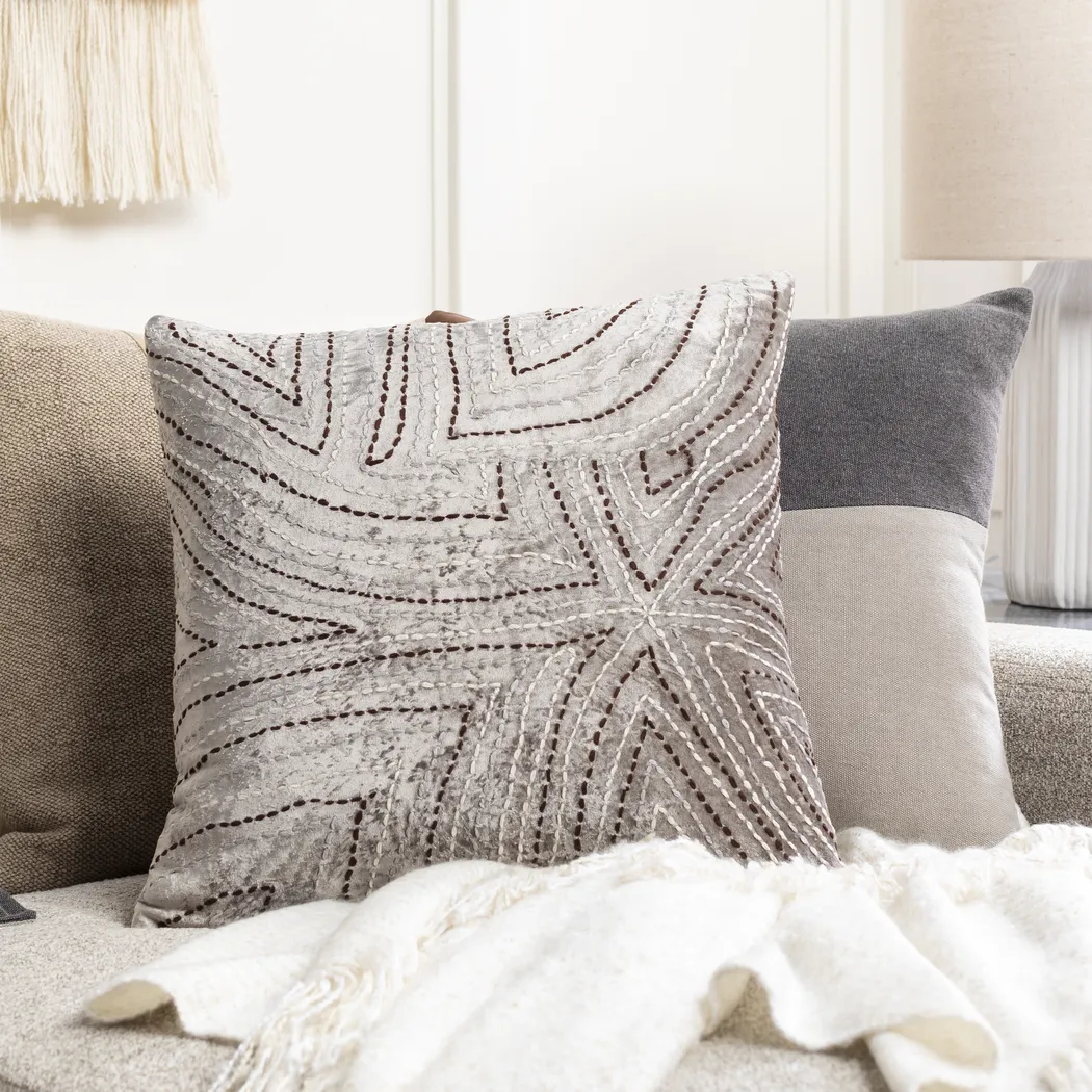 Elluna Gray Accent Pillow - Thumbnail - Image 4