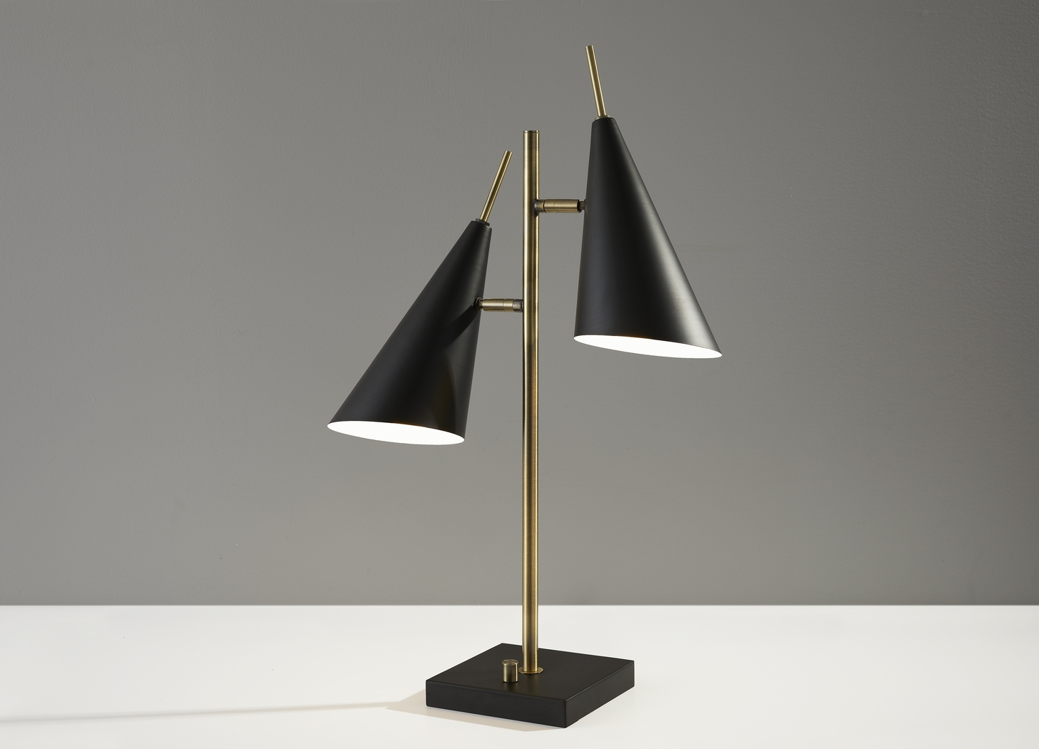 Elm Way Brass 2 Arm Table Lamp - Thumbnail - Image 2