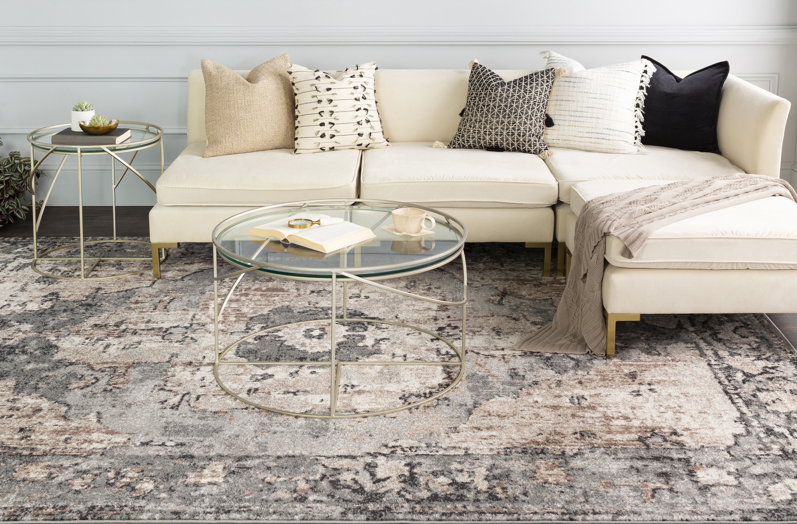 Elseina I Charcoal 7'10 x 10'3 Rug - Thumbnail - Image 2