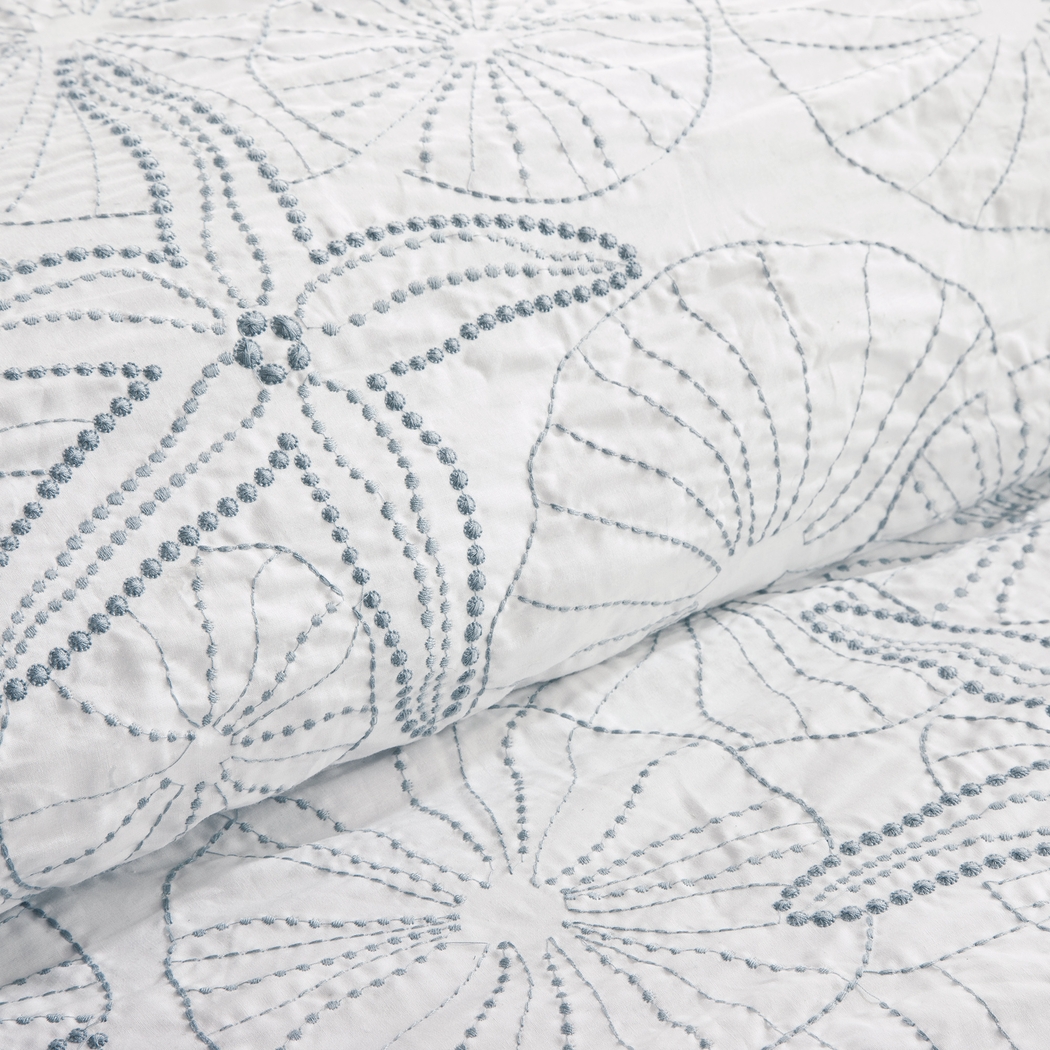 Emaline White 4 Pc King Comforter Set - Thumbnail - Image 4