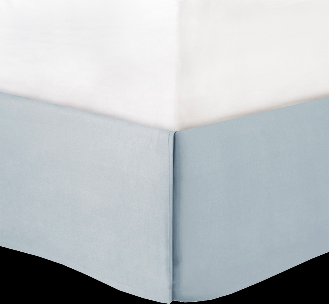 Emilisa White Cal King Comforter Set - Thumbnail - Image 8