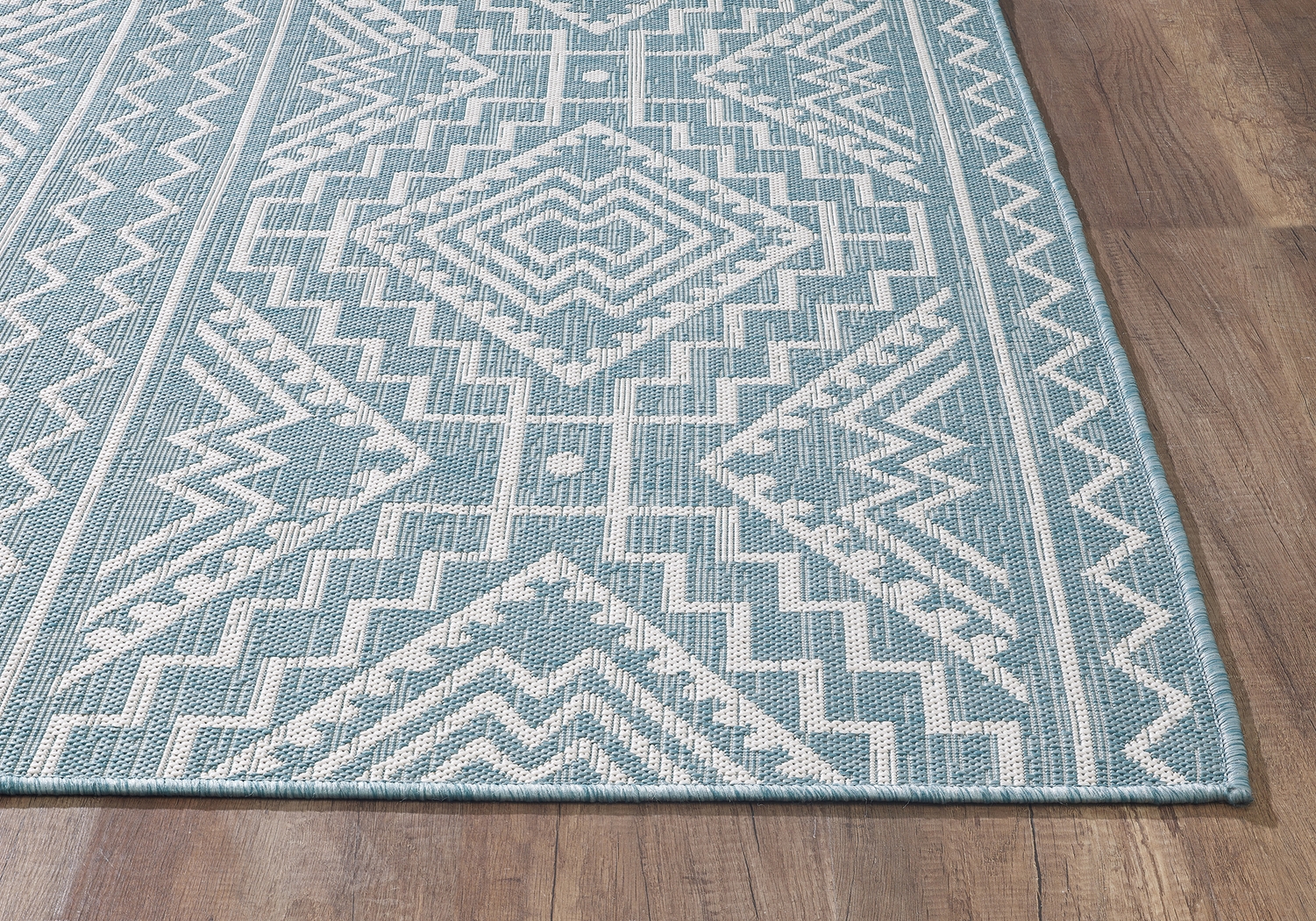 Emspool Aqua 7'10 x 10'10 Indoor/Outdoor Rug - Thumbnail - Image 4