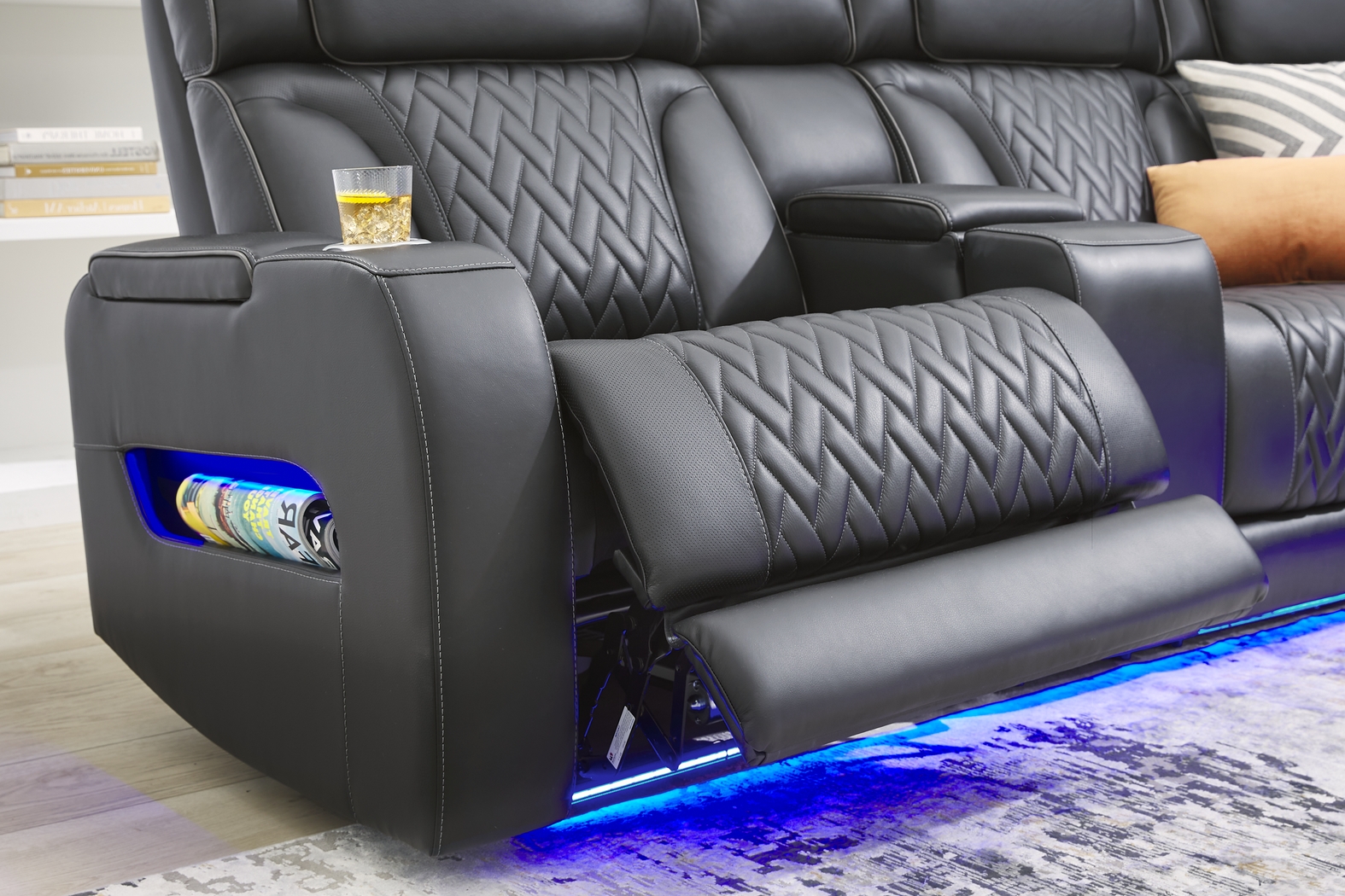 Encore Black Leather 3 Pc Triple Power Reclining Sectional - Thumbnail - Image 4