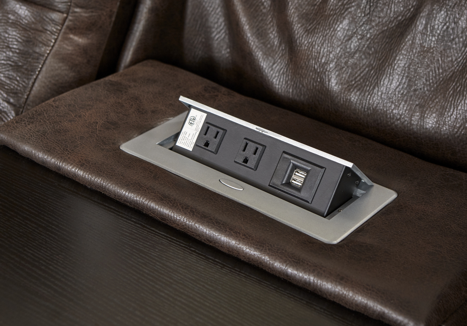 Eric Church Highway To Home Chief Brown 5 Pc Living Room with Dual Power Reclining Sofa - Thumbnail - Image 7