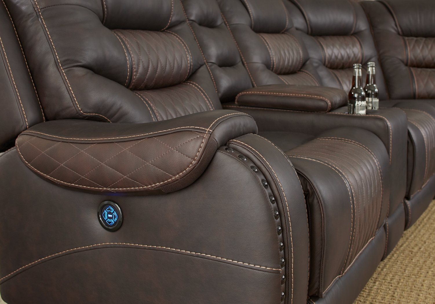 Eric Church Highway To Home Headliner Brown Leather 6 Pc Dual Power Reclining Sectional - Thumbnail - Image 4