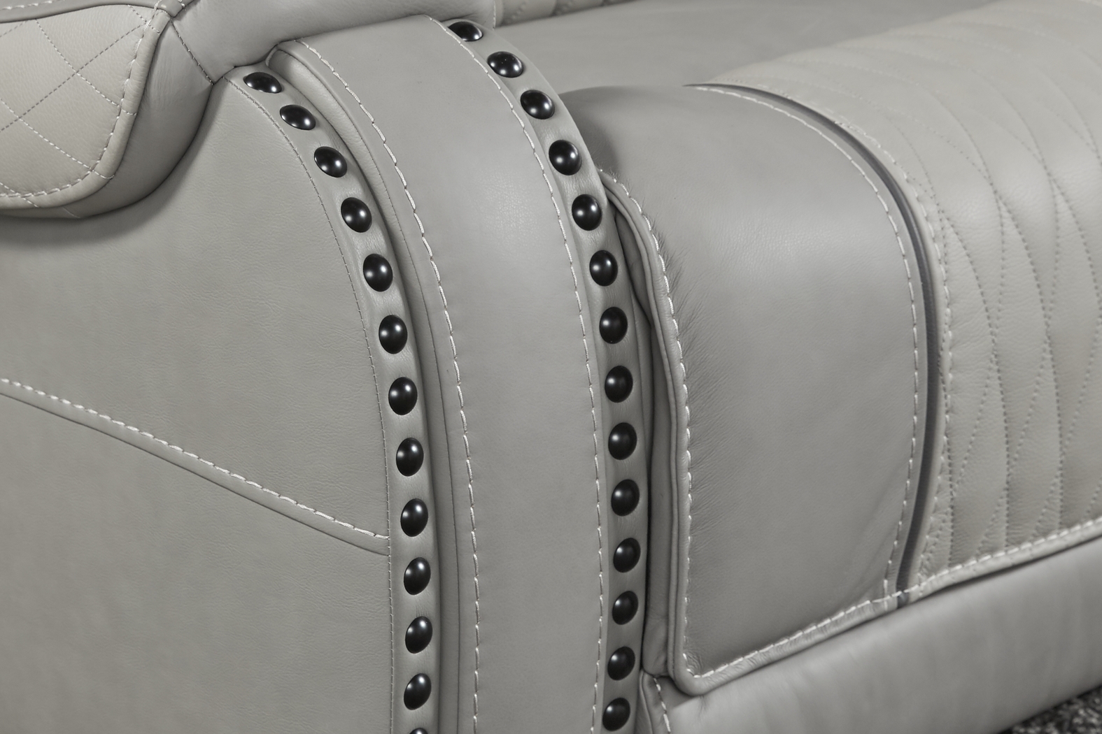 Eric Church Highway To Home Headliner Gray Leather Dual Power Recliner - Thumbnail - Image 4