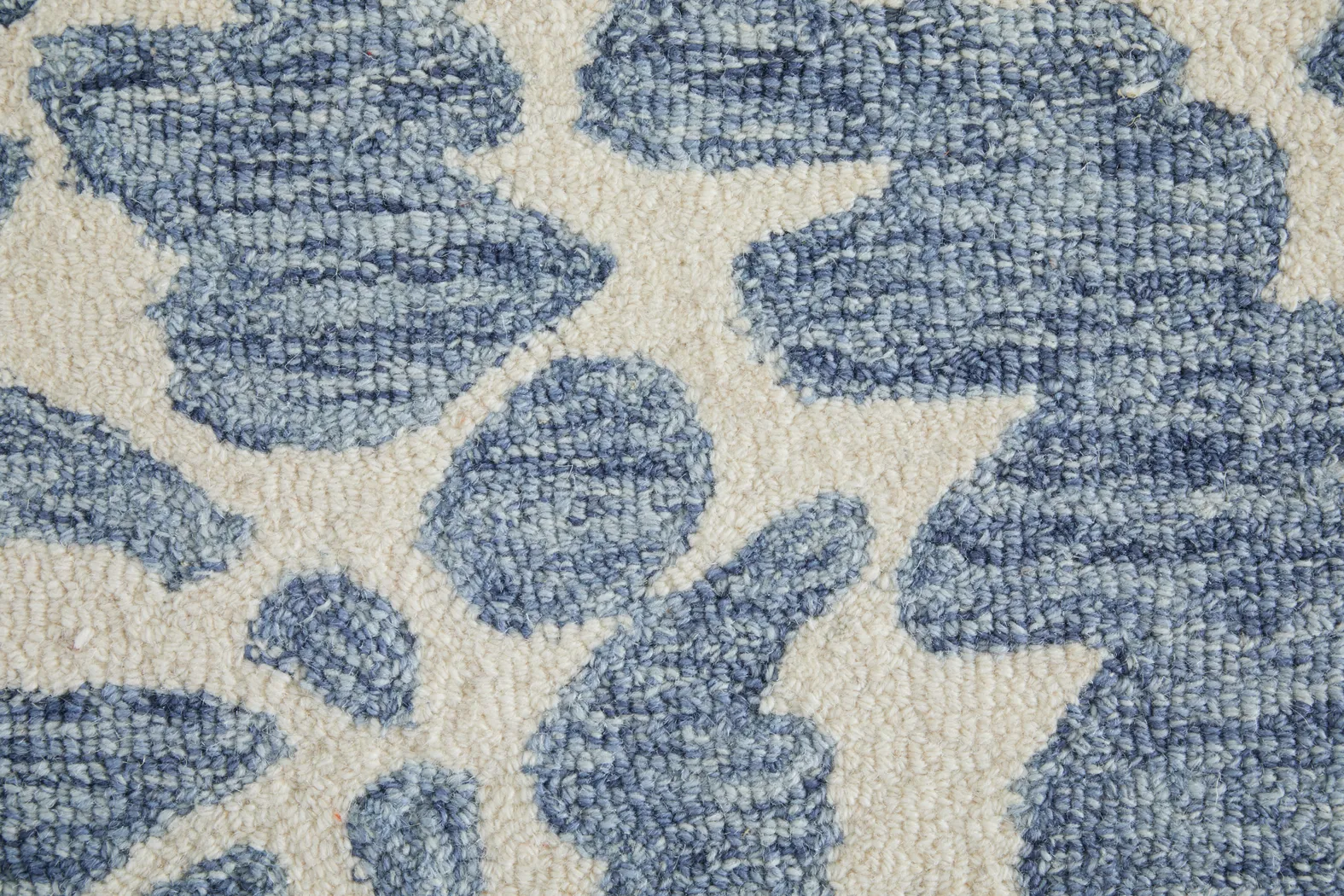 Erinne Blue 8' x 10' Rug - Thumbnail - Image 5