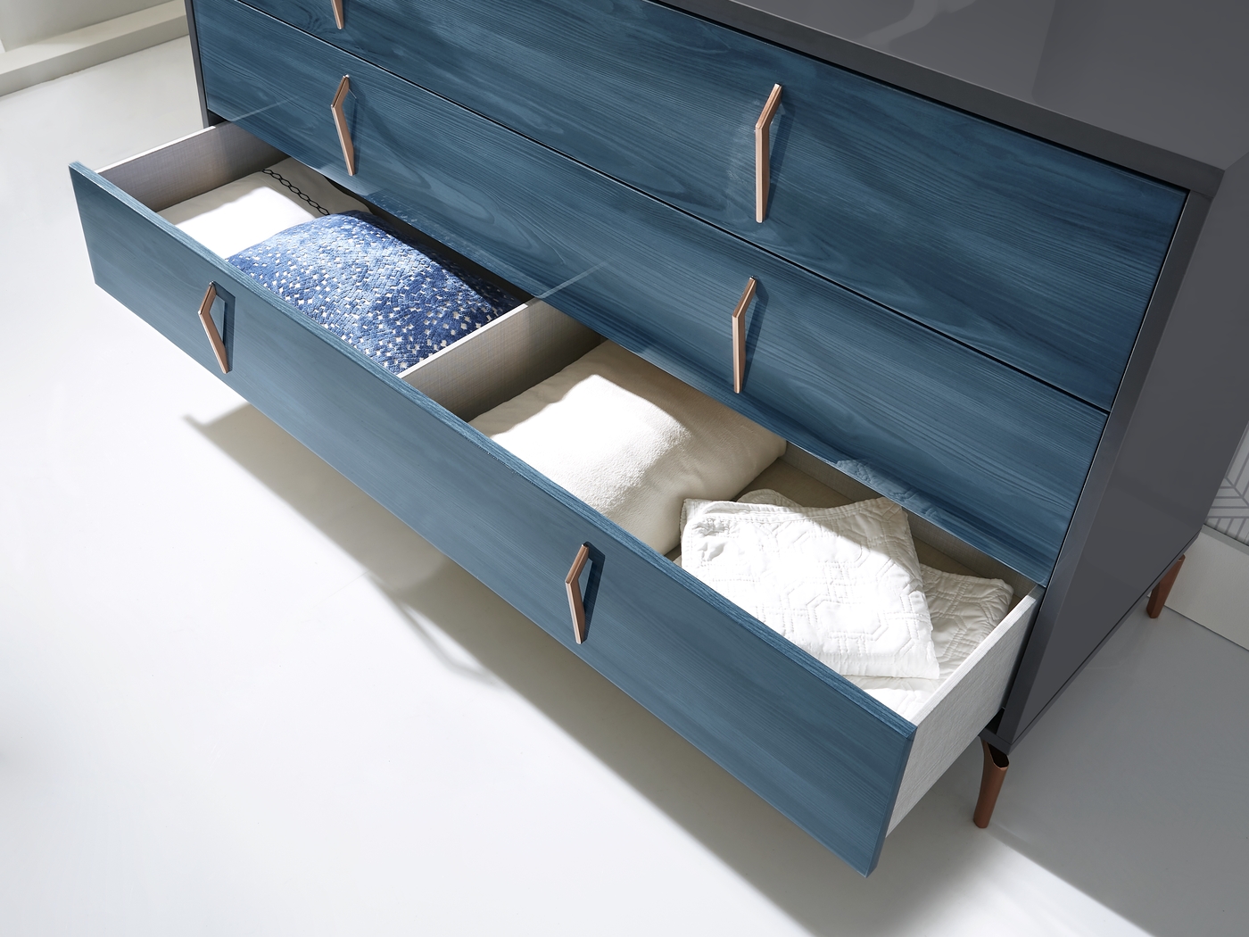 Esmedira Blue 5 Pc Queen Panel Bedroom - Thumbnail - Image 10