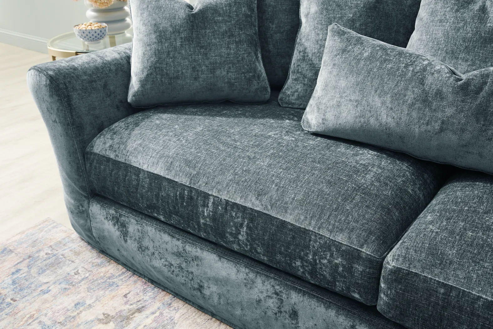 Essex Lane Lagoon Slipcover Sofa - Thumbnail - Image 4