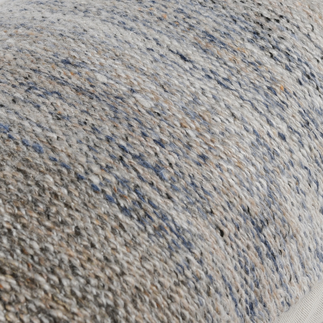 Etarte Gray Lumbar Pillow - Thumbnail - Image 4