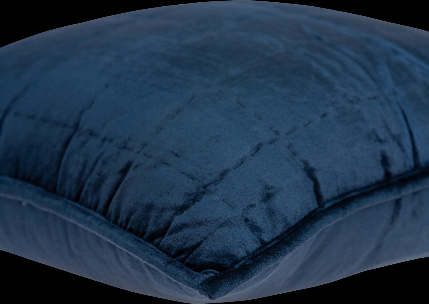 Ethelyn Navy Accent Pillow - Thumbnail - Image 4