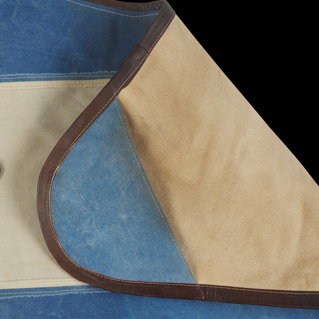 Eucali Blue/Cream Accent Chair - Thumbnail - Image 4