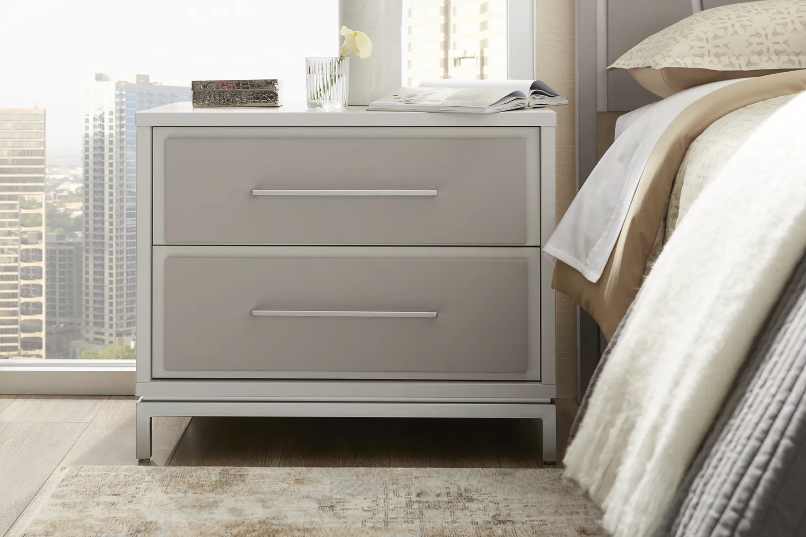 Everdream Gray 7 Pc King Panel Bedroom - Thumbnail - Image 11
