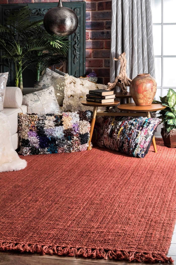 Everley Red 8' x 10' Rug - Thumbnail - Image 2