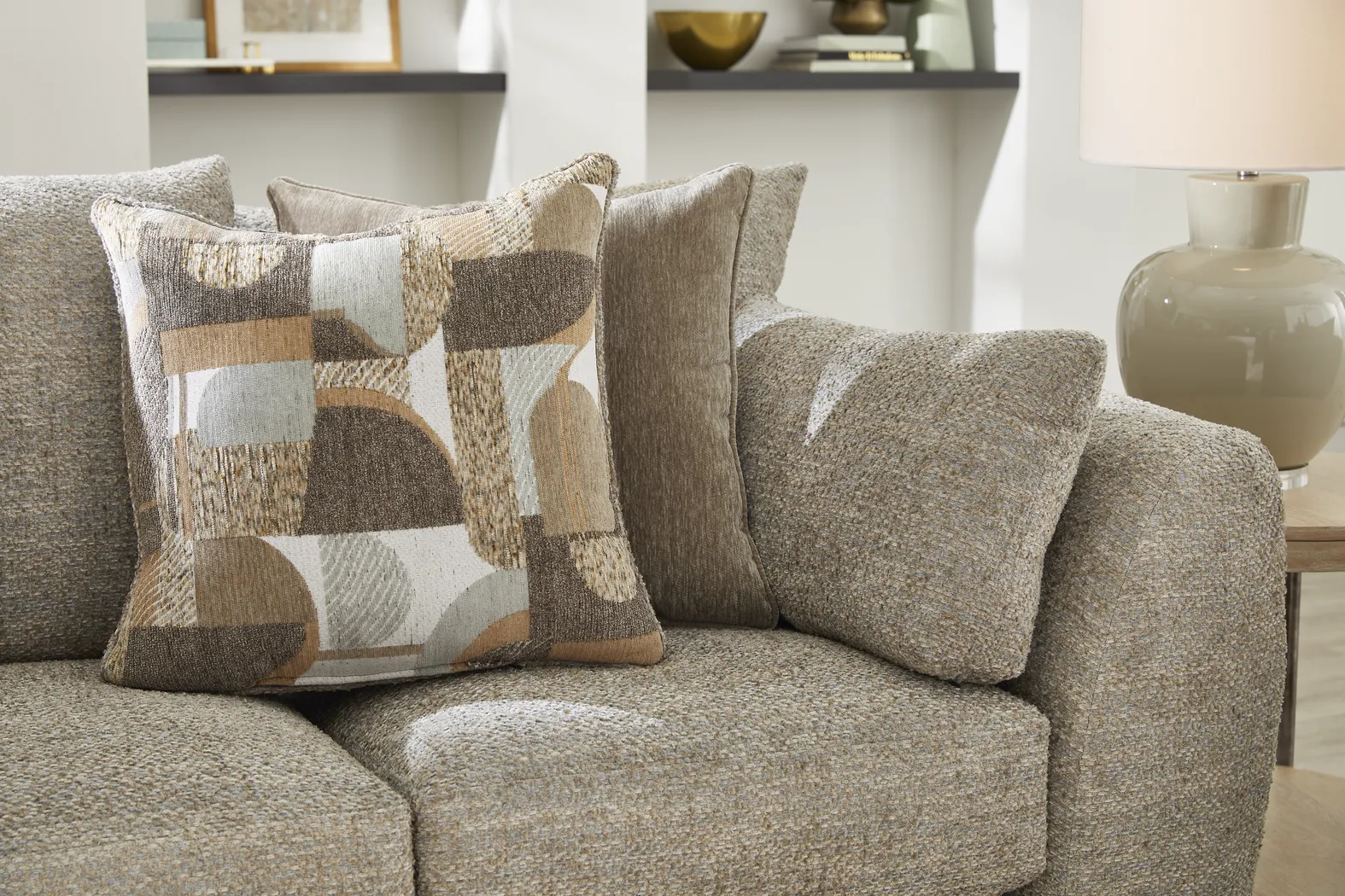 Evianna Brown 2 Pc Living Room - Thumbnail - Image 3