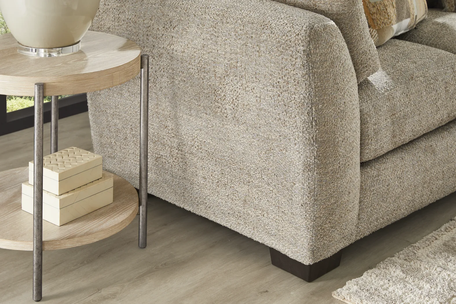 Evianna Brown 2 Pc Living Room - Thumbnail - Image 5