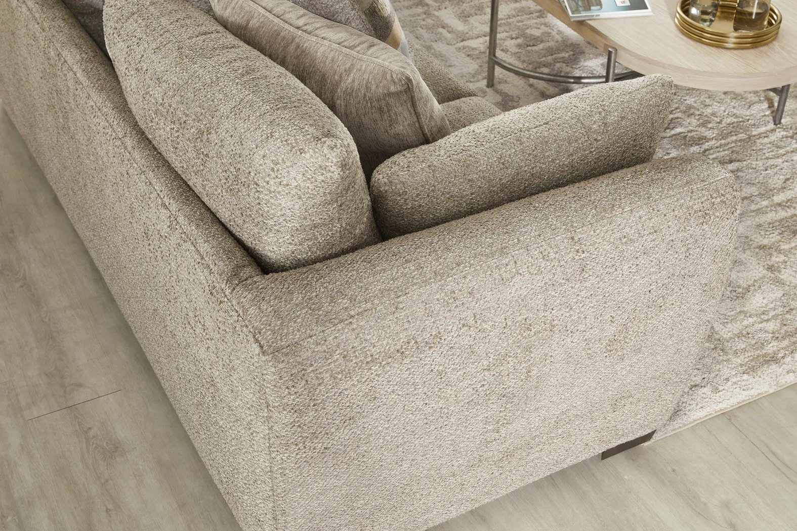 Evianna Brown 2 Pc Living Room - Thumbnail - Image 6