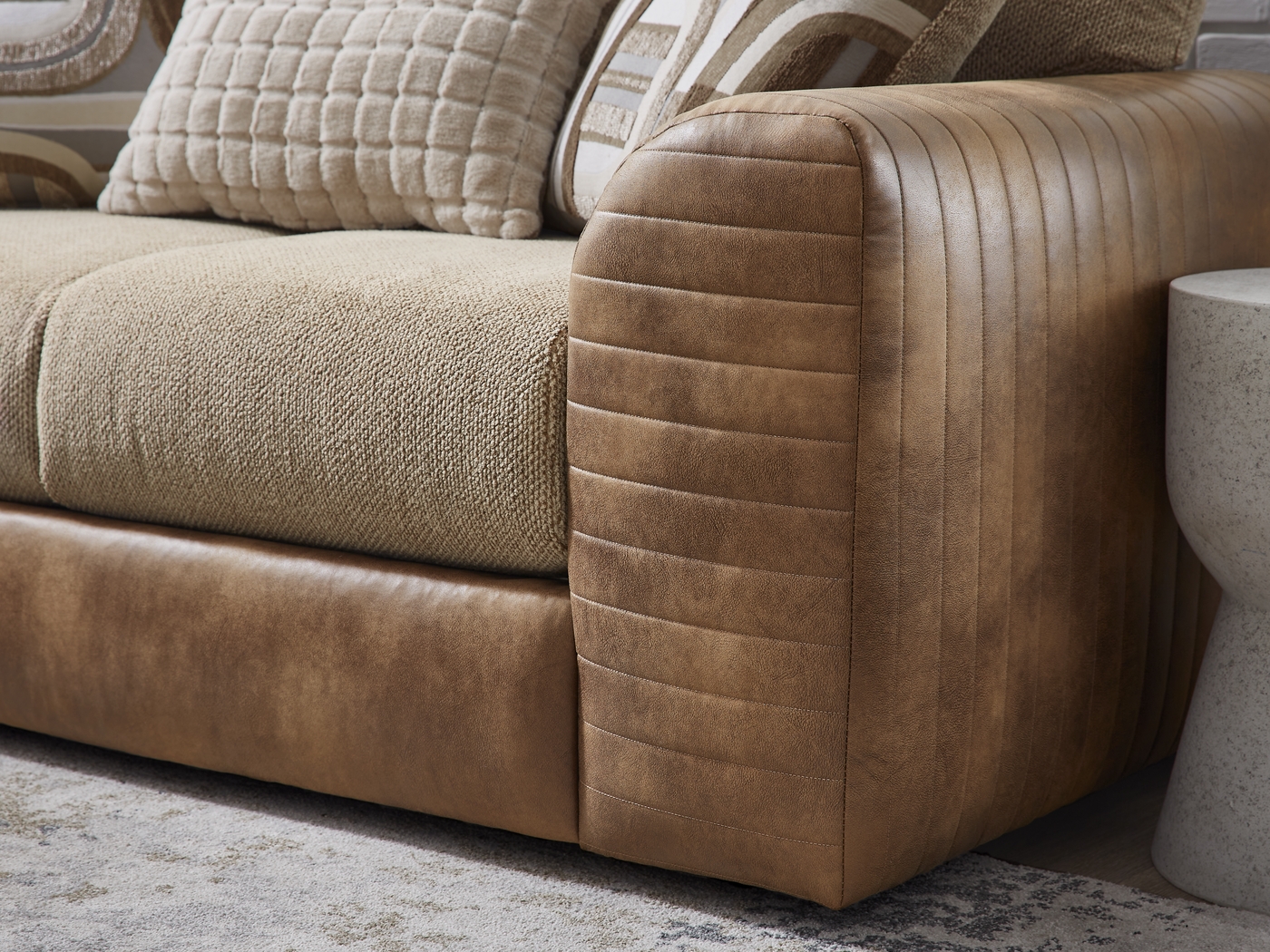 Exton Brown Loveseat - Thumbnail - Image 3
