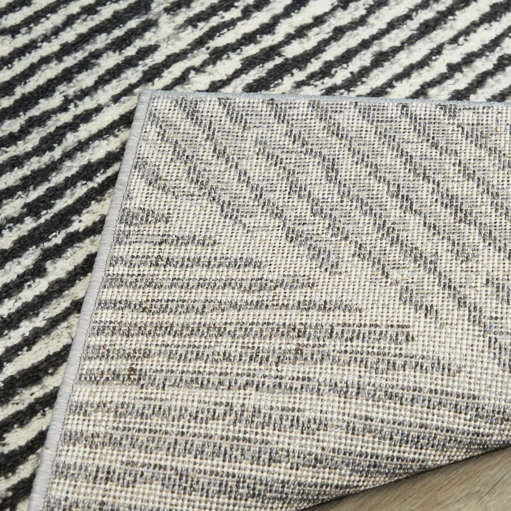 Faippen Gray/White 6' x 9' Rug - Thumbnail - Image 4
