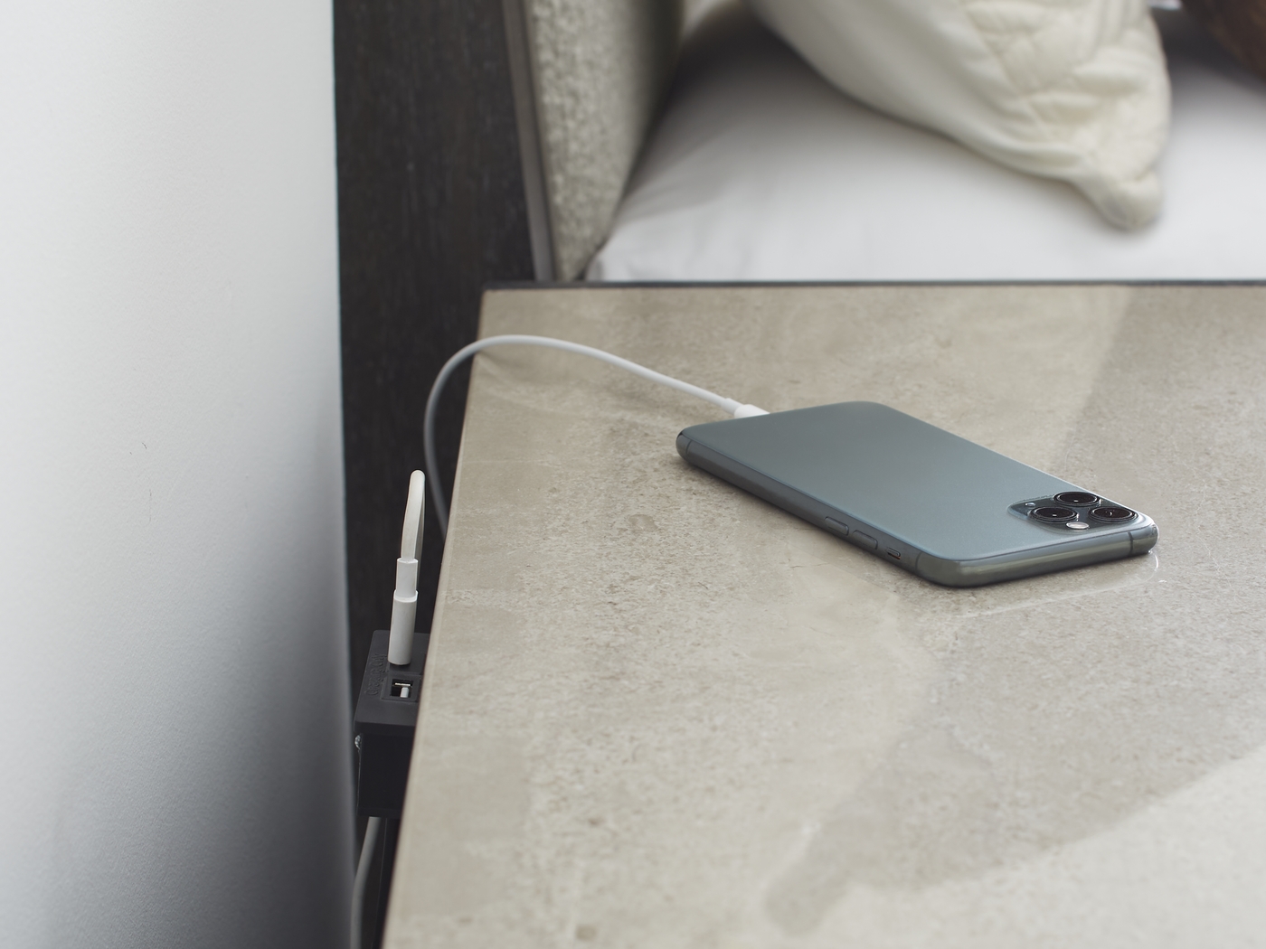 Fairfax Gray 7 Pc King Upholstered Bedroom - Thumbnail - Image 16