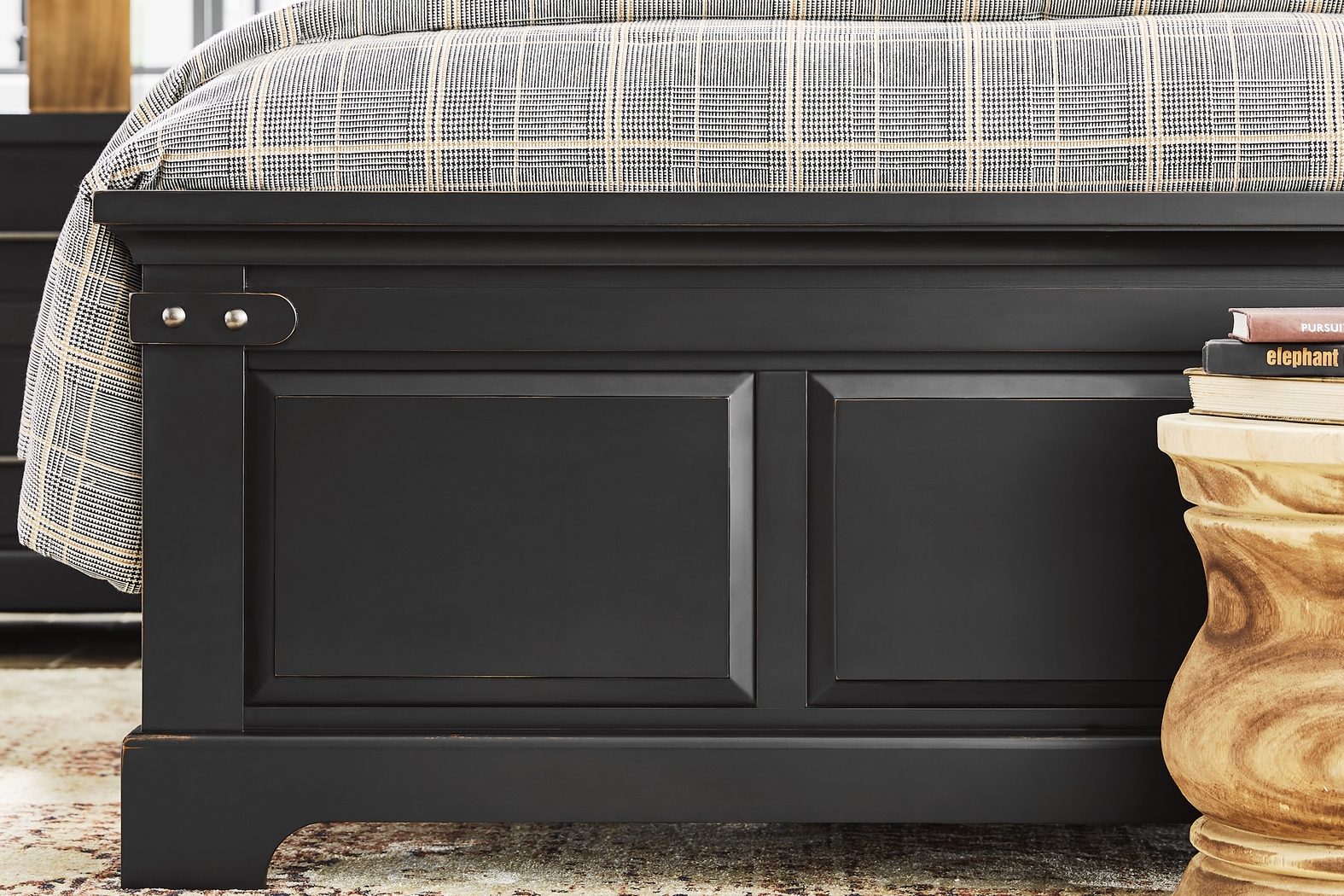 Fairhaven Black 3 Pc Queen Panel Bed - Thumbnail - Image 4