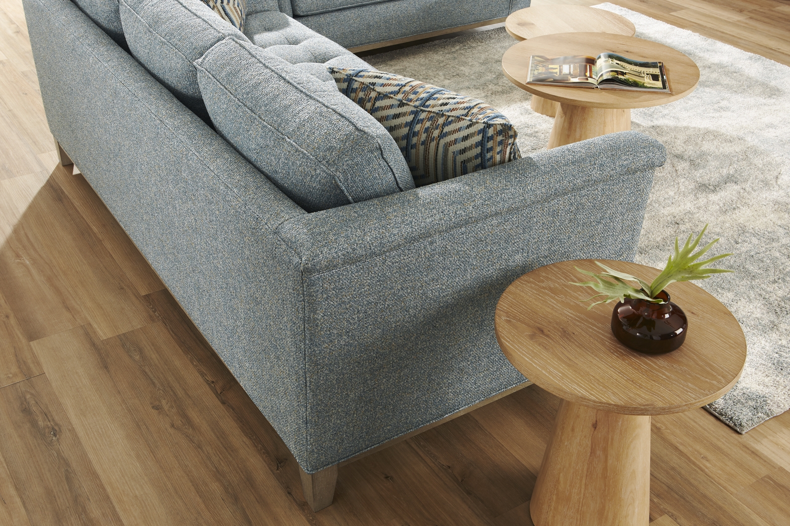 Fairmont Blue Sleeper Sofa - Thumbnail - Image 4