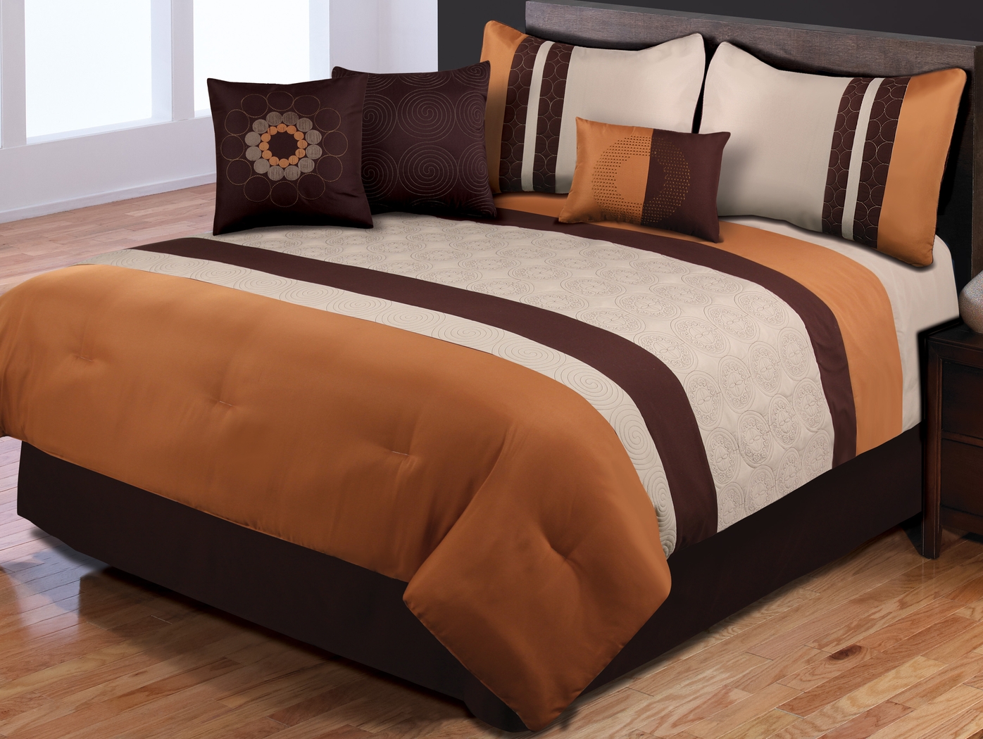 Fallbrook Spice 7 Pc Queen Comforter Set - Thumbnail - Image 1