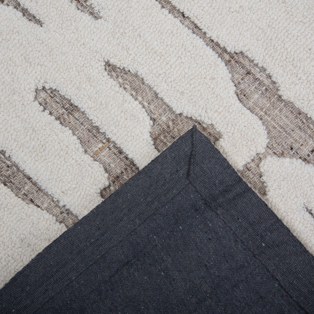 Fallriden Tan 5' x 7'6 Rug - Thumbnail - Image 3