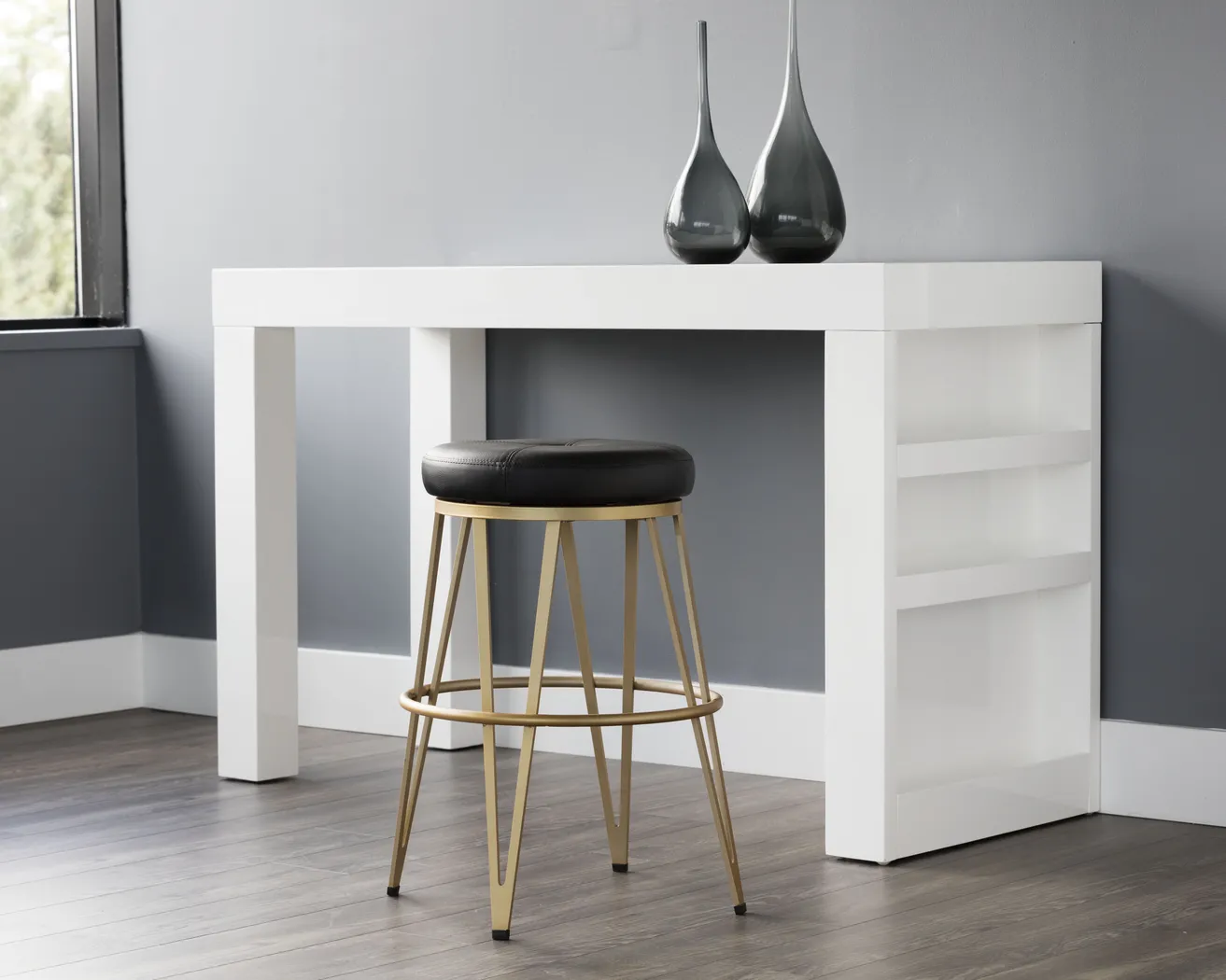 Farnum Black Swivel Counter Height Stool - Thumbnail - Image 2