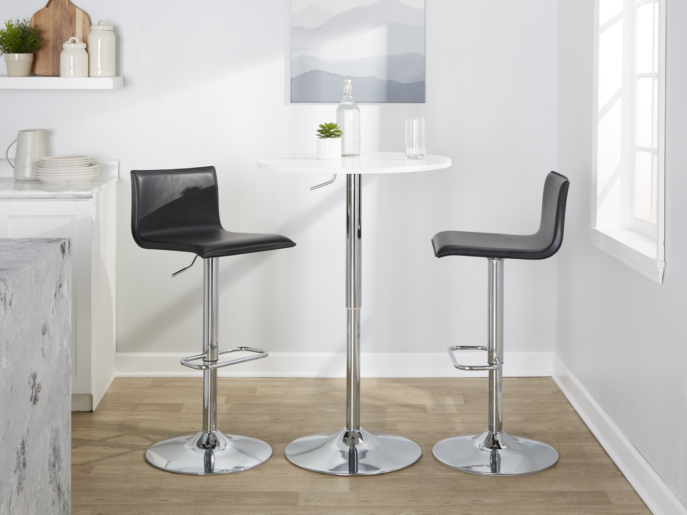 Fassitt III Black Adjustable Swivel Barstool, Set of 2 - Thumbnail - Image 5