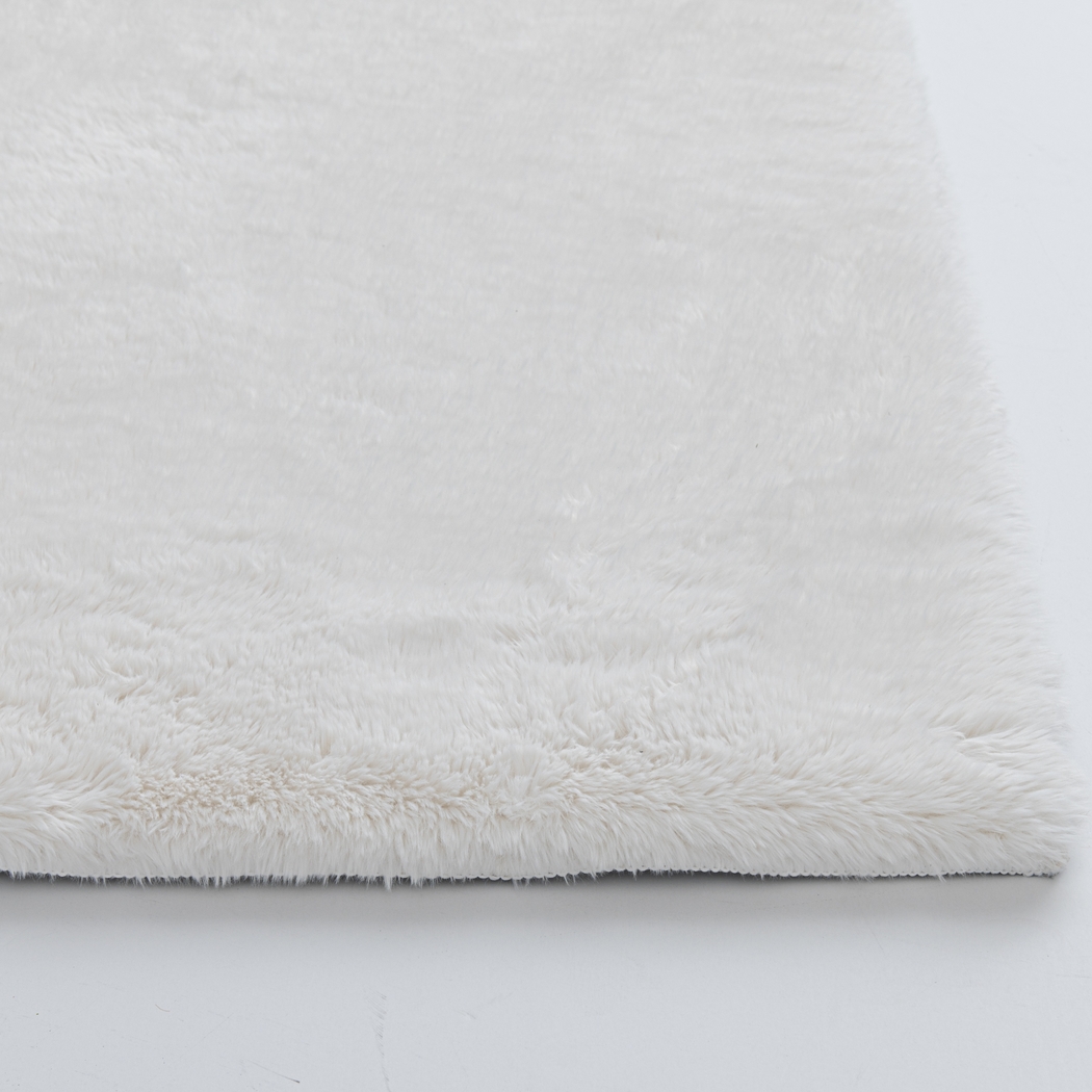 Faux Rabbit Minky Ivory 7'6 x 9'6 Rug - Thumbnail - Image 3