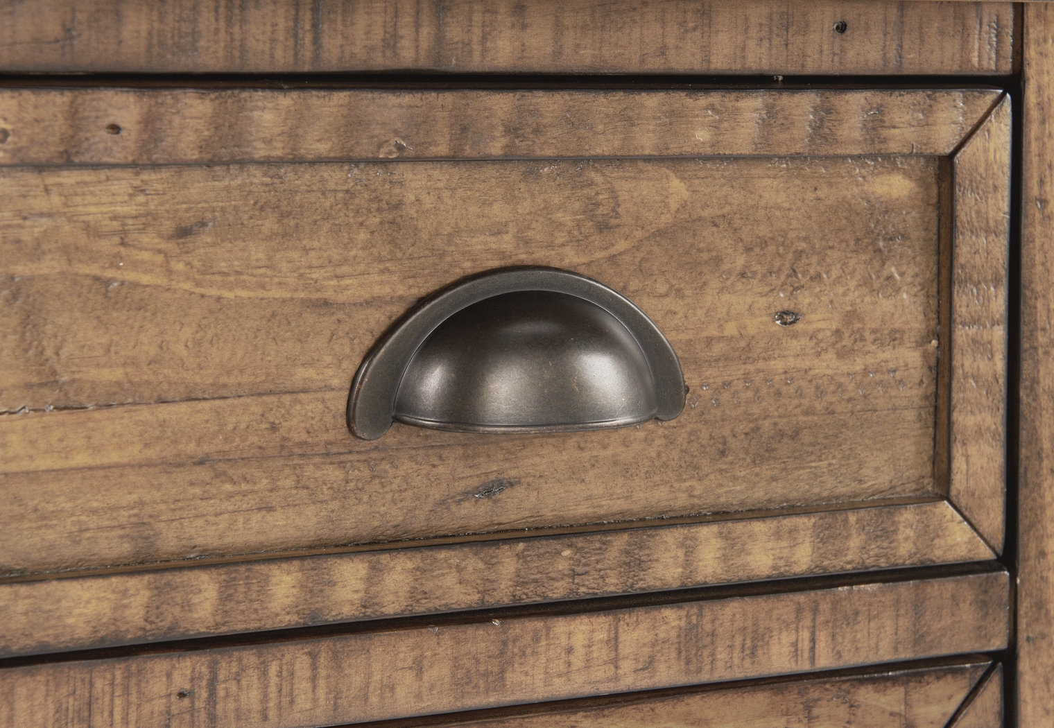 Faybanks Brown Chairside Table - Thumbnail - Image 3