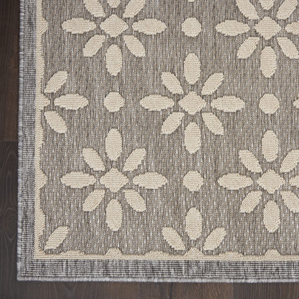 Fennie Gray 8' x 10' Indoor/Outdoor Rug - Thumbnail - Image 4