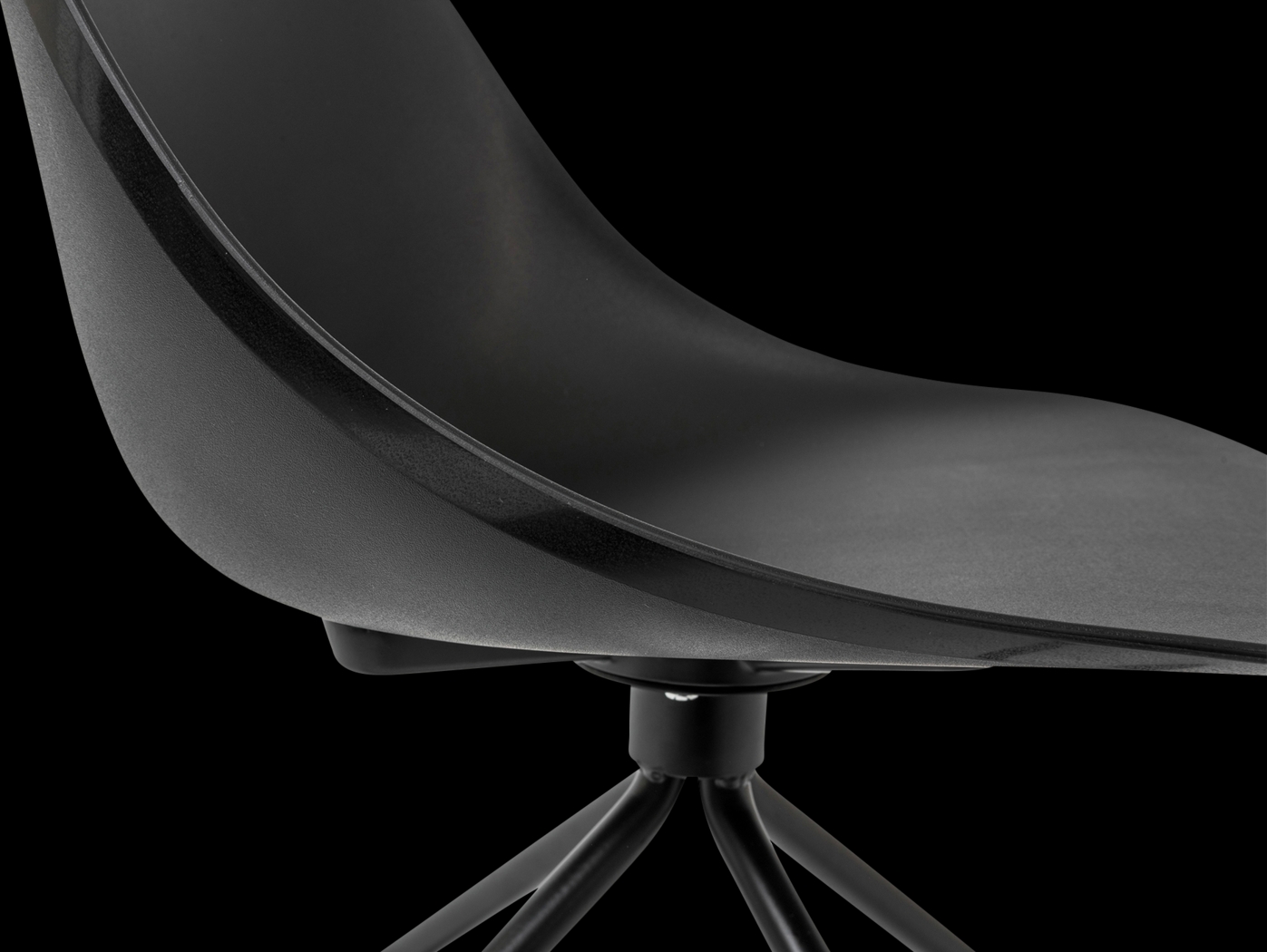 Fiechtner Black Office Chair - Thumbnail - Image 6